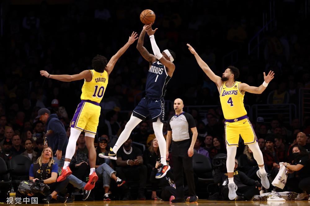 球比赛中 球比赛中